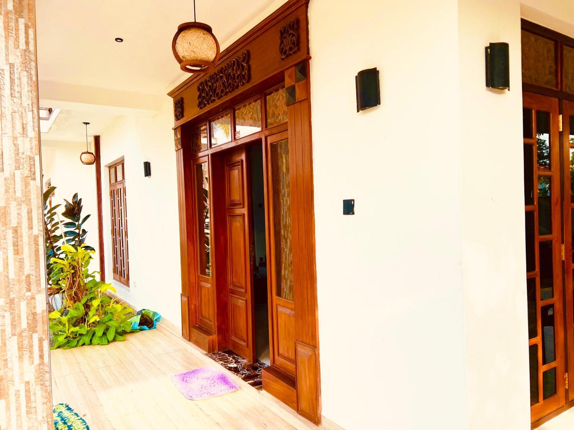 Ahasna Airport Villa Negombo Exteriör bild