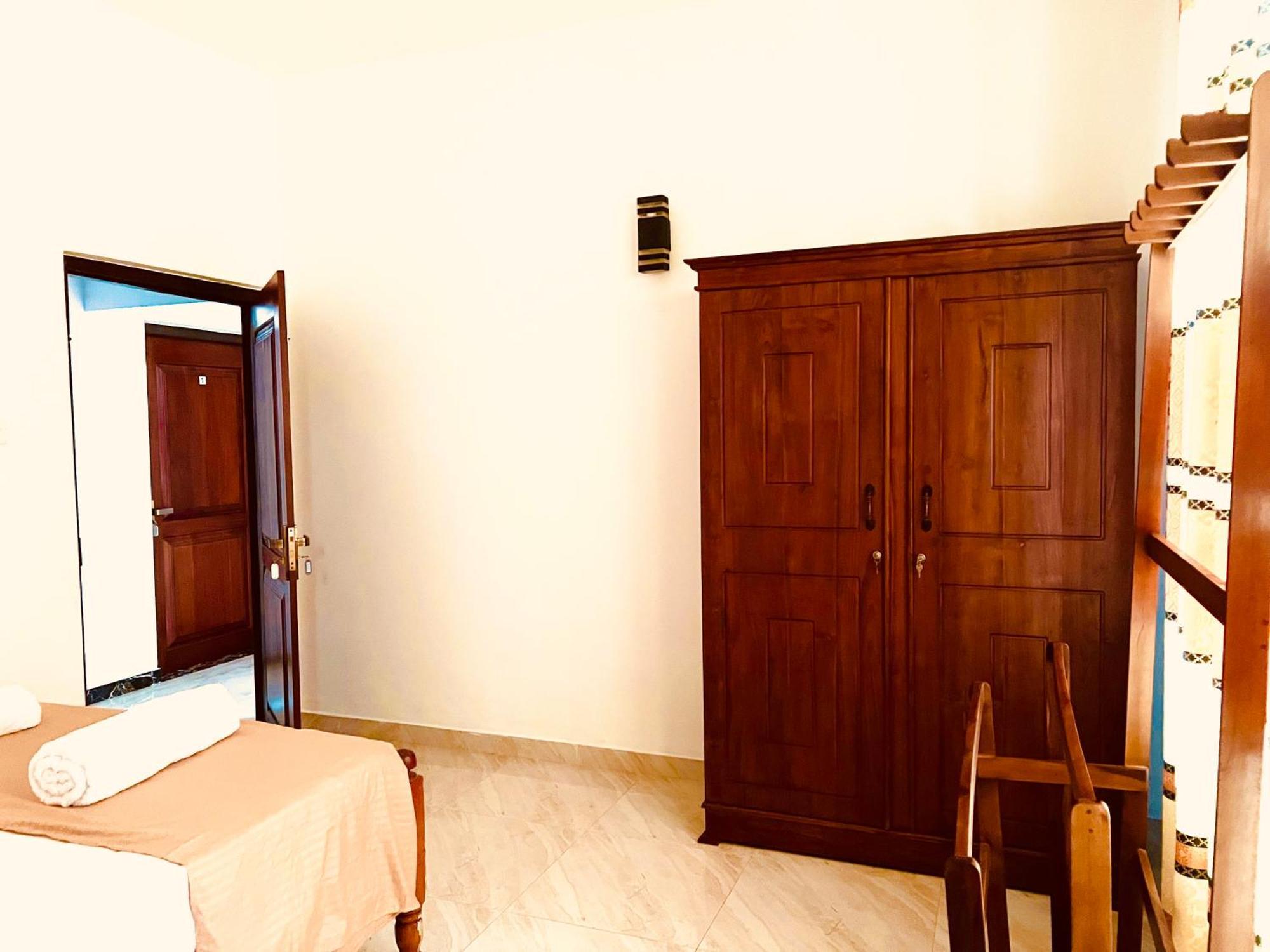 Ahasna Airport Villa Negombo Exteriör bild